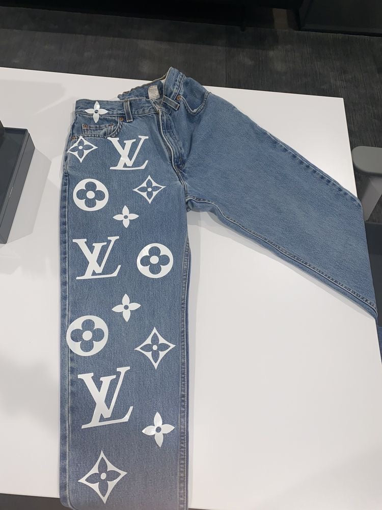 (ART)WEAR