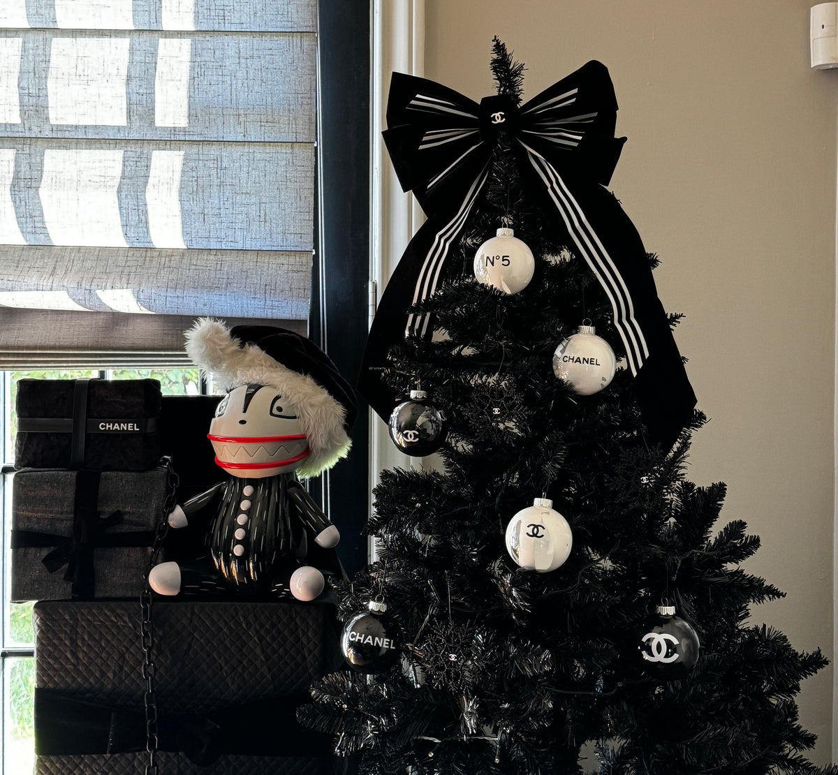 No.5 Ornament Set